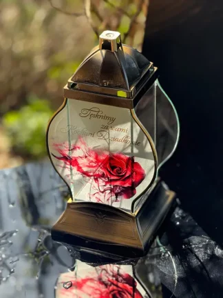 Znicz Kapliczka Q Czerń "Tęsknimy za wami Kochani Dziadkowie" Czerwona Róża (31 cm)