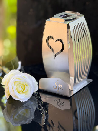 Kapliczka Solarna Metalowa LUXORIA - stal nierdzewna Serce ŚP. (19 cm)