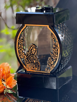 Kapliczka Glamour Koło Ratan Czarna + Matka Boska (Gold) (28cm)