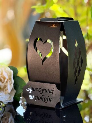 Kapliczka Solarna Metalowa LUXORIA 2 - Czarna Serce Spoczywaj w Pokoju (22 cm)