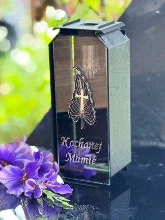 Kapliczka Solarna Metalowa LUXORIA T4 Liść "Kochanej Mamie" Czarny Mat Transparent (26 cm)