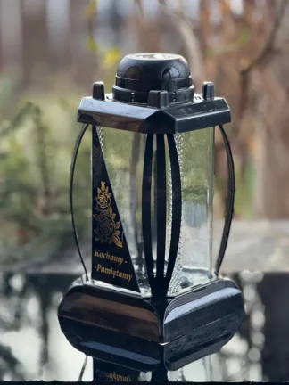 Znicz Solarny Kapliczka Prima1 NAPIS Złoty "Kochamy Pamiętamy" (24cm)