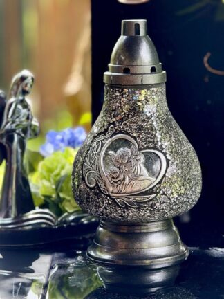 Znicz Artystyczny Witraż KARAFA SERCE Srebrna Mozaika szklana (36 cm)